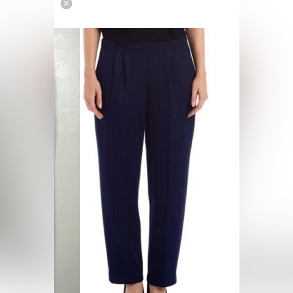 St. John Collection Vintage Santana Knit Pleated Pants Navy Size 8
